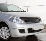 Nissan Tiida 2004-2011 Motorhaubenschutz (SIM) Foto 1
