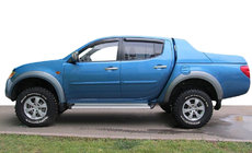 Mitsubishi L200 2006-2015 Windabweiser (4Stk, SIM) Foto 1