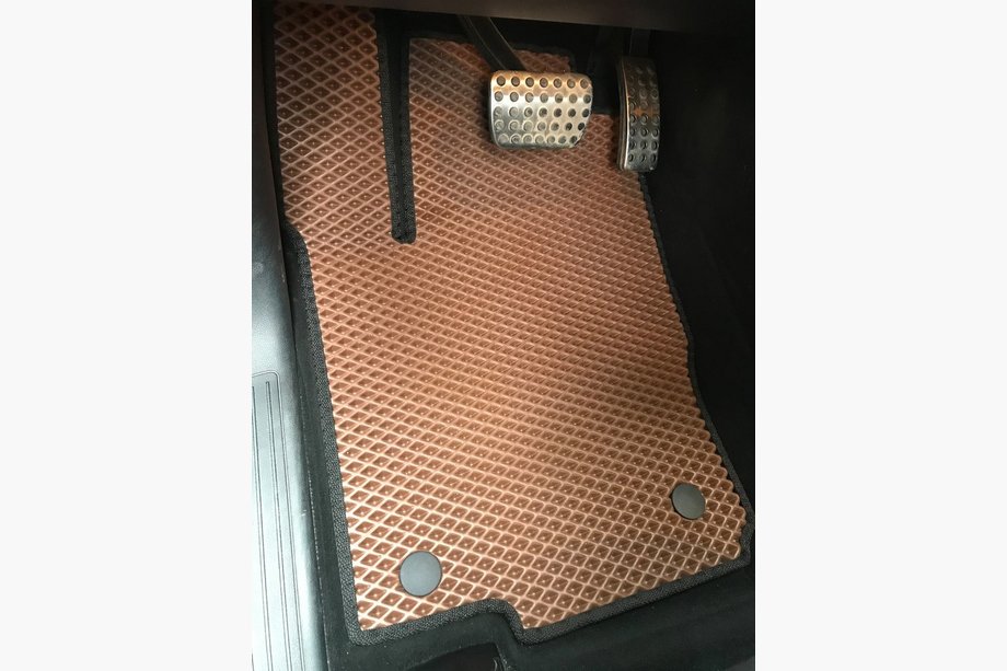 Mercedes GL/GLS class X166 2012-2019 EVA Fußmatten (ziegelrot) Image