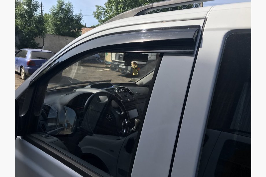 Mercedes Viano 2004-2014 Windabweiser (2 Stk., Sunplex Sport) Image