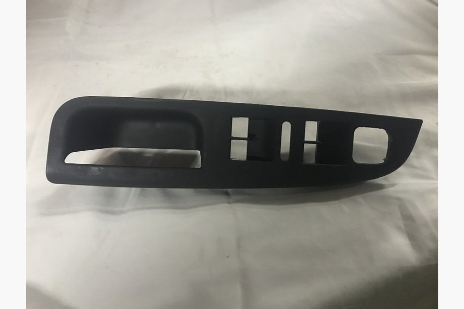 Volkswagen Passat B6 2006-2012 Tuerverkleidung Kunststoff Image