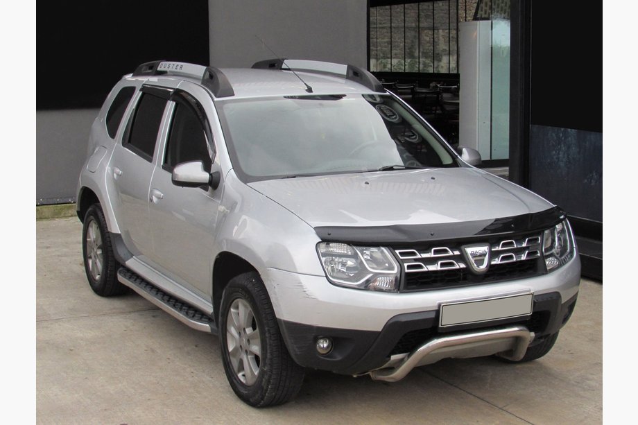 Renault Duster 2008–2017 Motorhaubenschutz EuroCap Foto 1