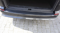 Volkswagen T6 2015-2024 Heckstoßstangenabdeckung EuroCap in Carbon-Optik (ABS) Foto 1