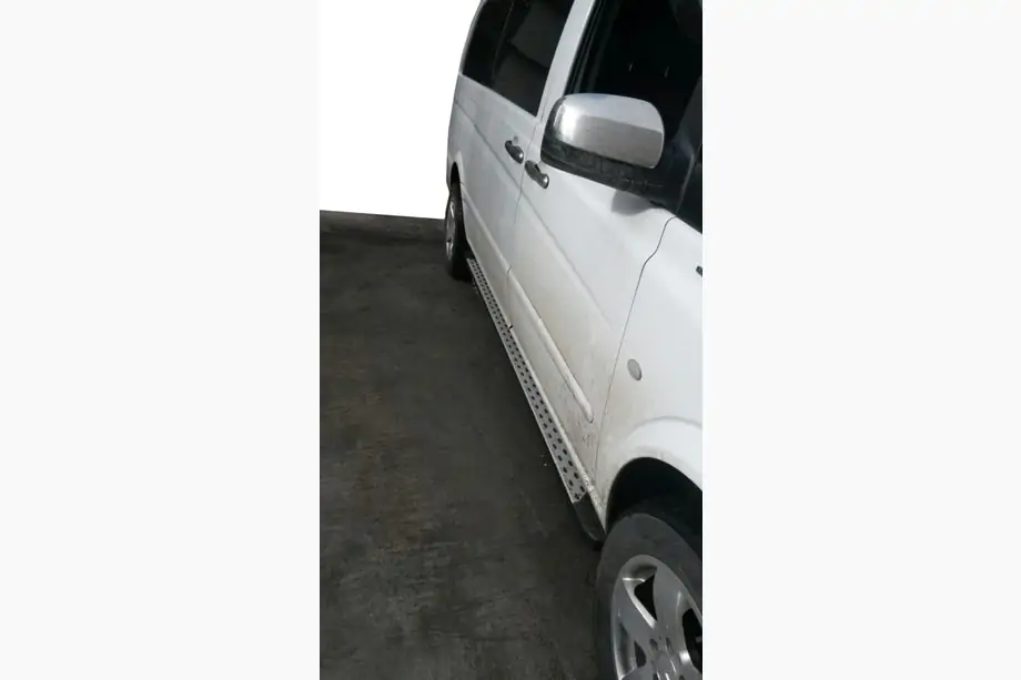 Mercedes Vito W639 2004-2014 Seitenschweller DOT-Line (2 Stk., Alu) Image
