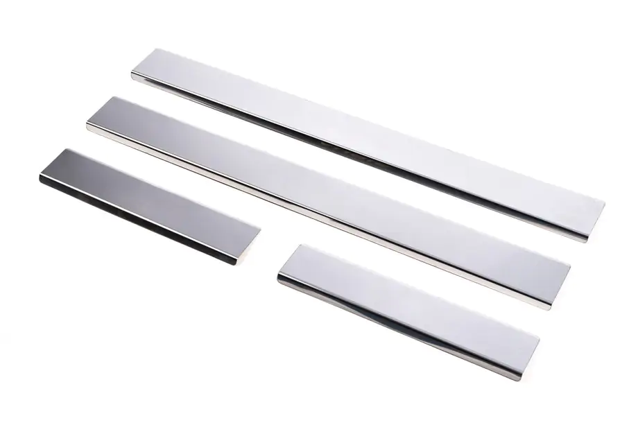 Toyota Auris 2007-2012 Einstiegsleisten Carmos (4 Stk, Edelstahl) Image