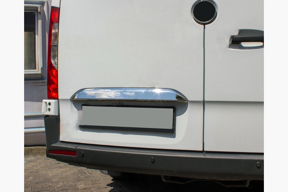 Mercedes Sprinter W907/W910 2018- Chromleiste über dem Kennzeichen (Edelstahl) OmsaLine - Italienischer Edelstahl Image