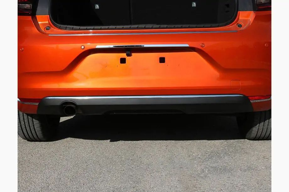 Renault Clio V 2019- Edelstahl Ladekantenschutz hinten Image