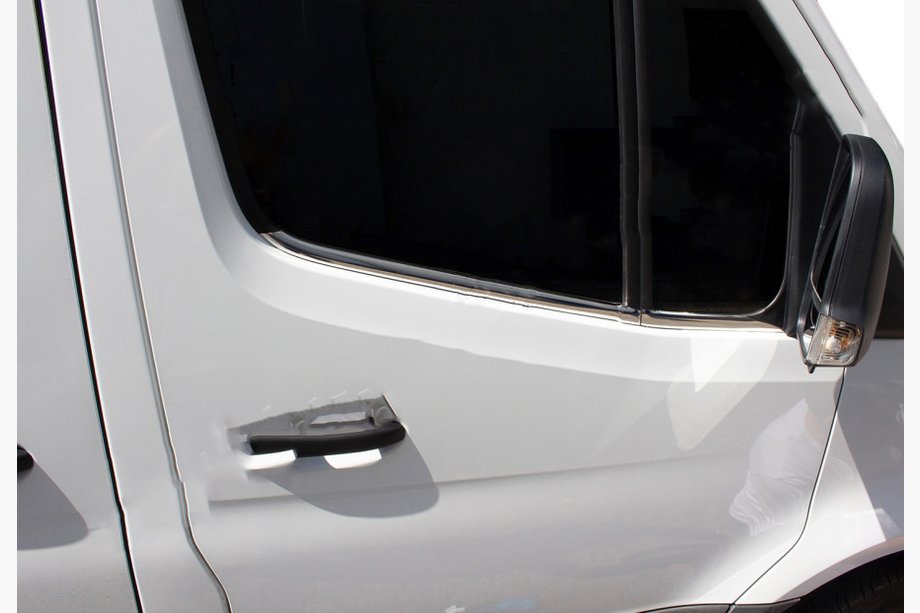 Mercedes Sprinter W907/W910 2018- Fensterzierleisten Chrom (4 Stk) Image