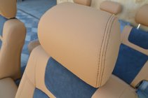 Toyota Land Cruiser 100 1998-2007 Autositzbezüge (Kunstleder ↗Alcantara, Elite) Foto 5