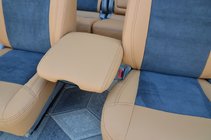 Toyota Land Cruiser 100 1998-2007 Autositzbezüge (Kunstleder ↗Alcantara, Elite) Foto 7