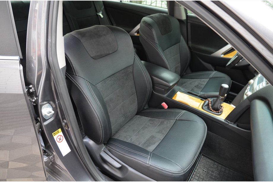 Toyota Venza 2008-2017 Autositzbezüge SoyuzAuto Leder-Style Foto 1