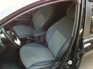 Hyundai Accent 2011-2017 Autositzbezüge (Kunstleder↗Stoff, Premium) Foto 1