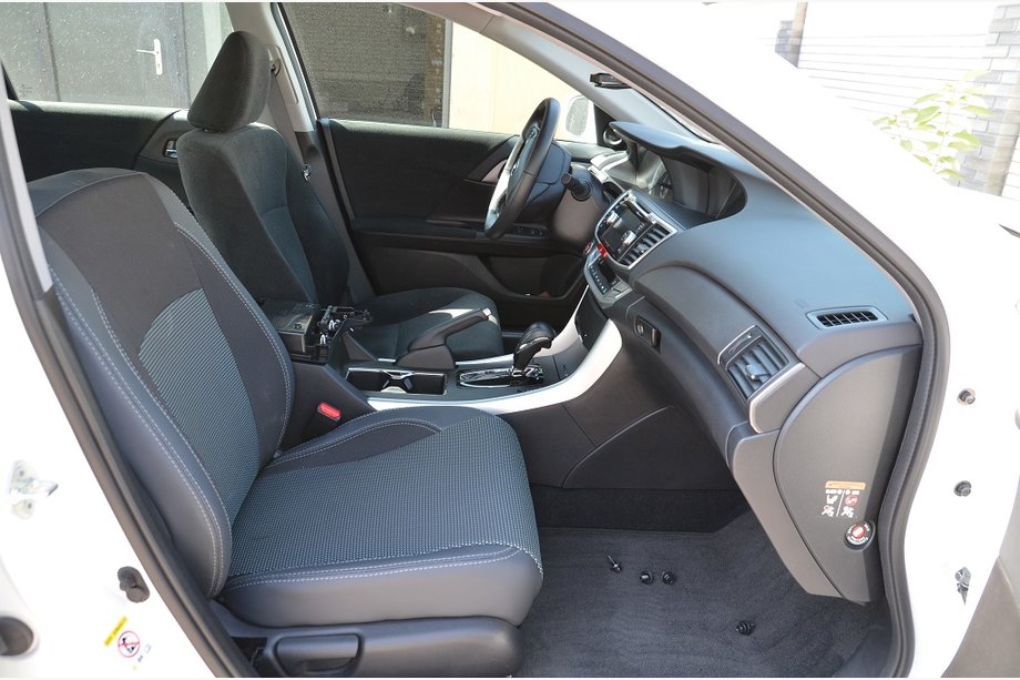 Honda Accord IX 2013-2017 Autositzbezüge SoyuzAuto Premium Image