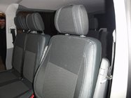 Volkswagen T5 Multivan 2003–2010 Autositzbezüge (Kunstleder↗Stoff, Premium) Foto 1
