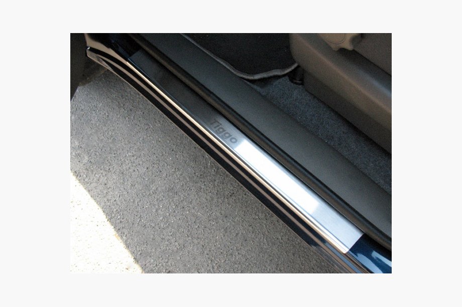 Chery Tiggo 1 2005-2016 Einstiegsleisten Abdeckungen Nataniko (4 Stk, Edelstahl) Standard - Lohmann Band, 0,5 mm Image