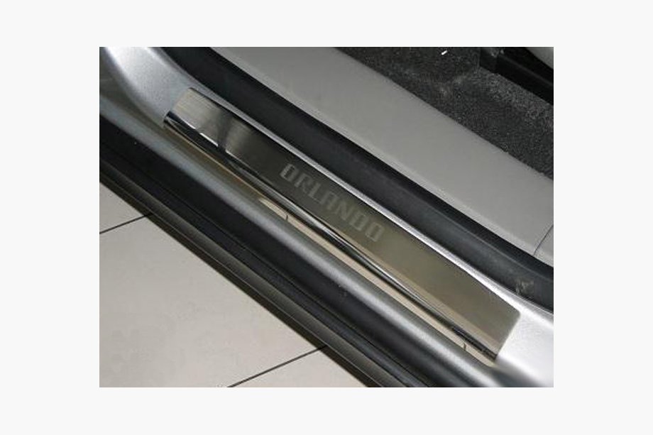 Chevrolet Orlando 2010-2018 Einstiegsleisten Abdeckungen Nataniko (4 Stk, Edelstahl) Premium - 3M Klebeband, 0.8 mm Image