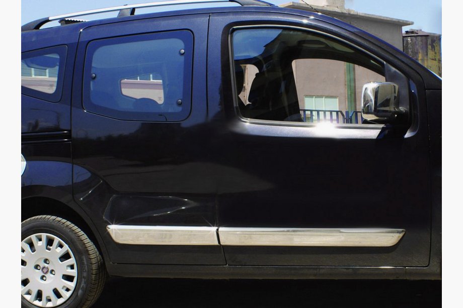 Peugeot Bipper 2008-2017 Türleisten Edelstahl (4 Stk) Carmos - Türkischer Edelstahl Image