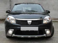 Dacia Sandero 2007-2013 Frontstoßstangen Abdeckungen (3 Stk, grundiert) Foto 1