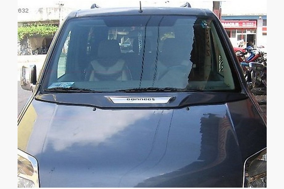 Ford Connect 2002–2006 Motorhaubenschutz (grundiert zum Lackieren) Image