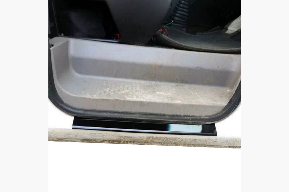 Dacia Logan MCV 2004-2014 Einstiegsleisten ABS (2 Stk) Image