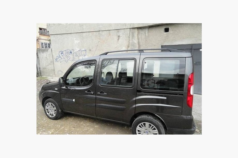Fiat Doblo I 2005-2010 Dachreling Schwarz Standardbasis, Kunststofffüße Foto 2