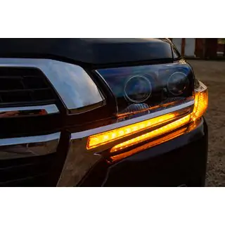 Scheinwerferblenden mit LED (2016↗) Foto 2