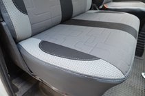 Volkswagen T4 Caravelle/Multivan 1990–2003 Autositzbezüge (Kunstleder↗Stoff, Premium) Vordersitze 2↗1 Foto 4