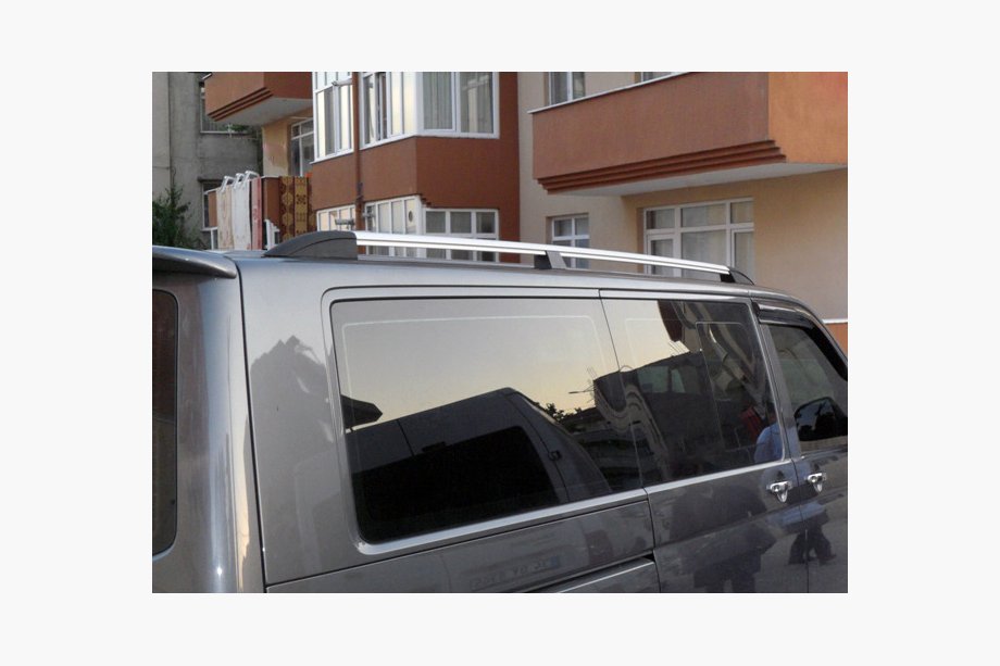 Volkswagen T5 Multivan 2003–2010 (Skyline) Dachreling Chrom (Kunststofffuss) Image