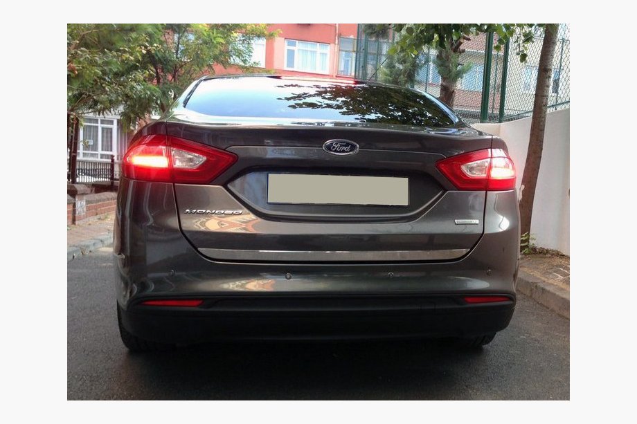 Ford Mondeo 2014-2022 Kofferraumleiste Edelstahl Image