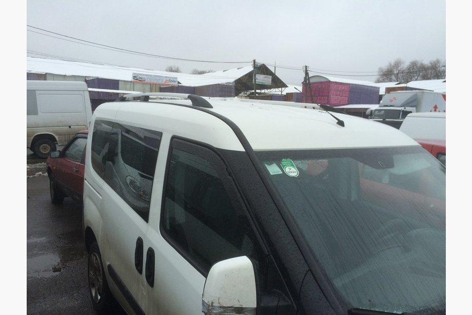 Fiat Doblo II 2010-2022 Dachreling Chrom Standard, Metallfüße Foto 4