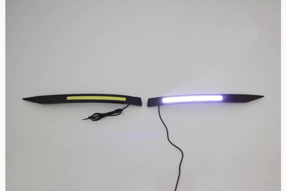 Fiat Doblo II 2010-2022 Tagfahrleuchten Schwarz (2014↗, LED) Image