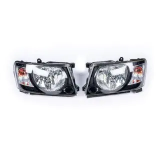 Frontscheinwerfer Safari Black (2004-2008, 2Stk) Nissan Patrol Y61 1997-2011 Foto 1