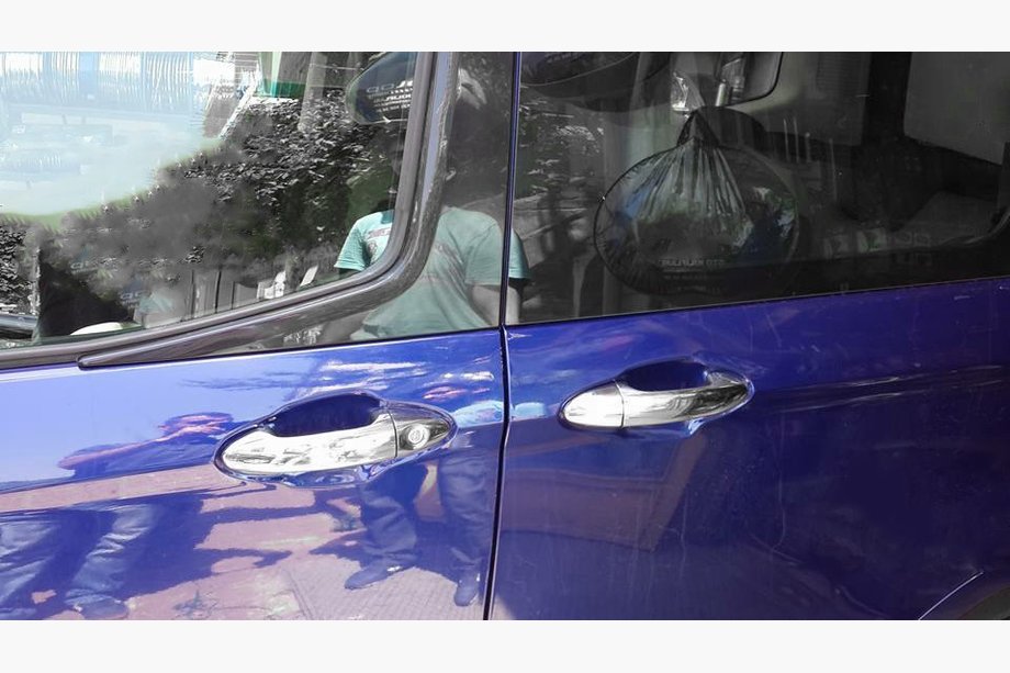 Ford Courier 2014-2023 Chrom Türgriffblenden (4 Stk., Edelstahl) Image