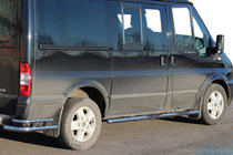 Ford Transit 2000–2014 Seitliche Rohre BB002 (2 Stk., Edelstahl) 70 mm, L1 (kurz) Foto 1