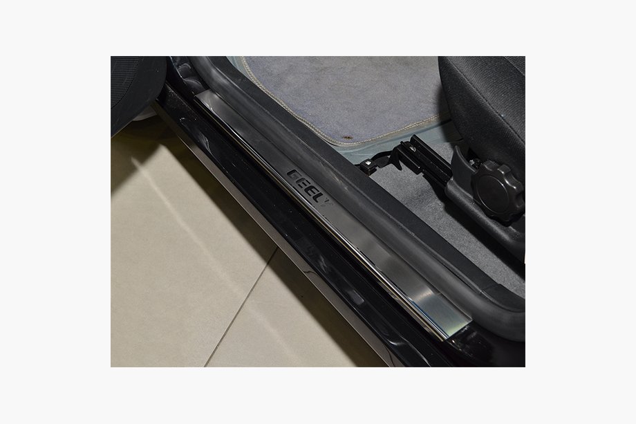 Geely CK-2 2008-2016 Edelstahl Einstiegsleisten Natanika Premium (4 Stk) Image