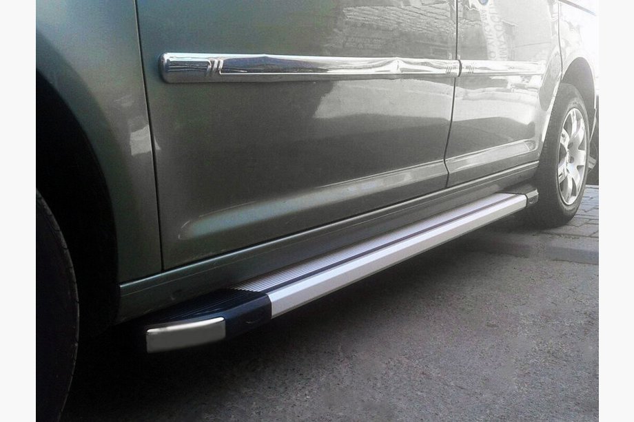 Volkswagen Caddy 2004-2010 Trittbretter Rainbow (2 Stk., Aluminium) Image