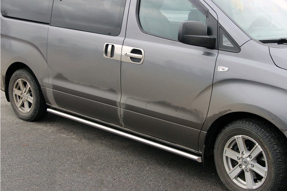 Hyundai H300, H1, Starex 2008-2020 Seitliche Rohre BB001 (2 Stk., Edelstahl) 60 mm Image