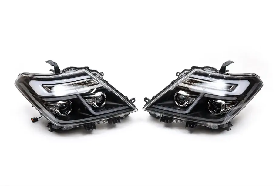 Nissan Patrol Y62 2010-2024 Frontscheinwerfer 2010-2020 (2 Linsen) Image