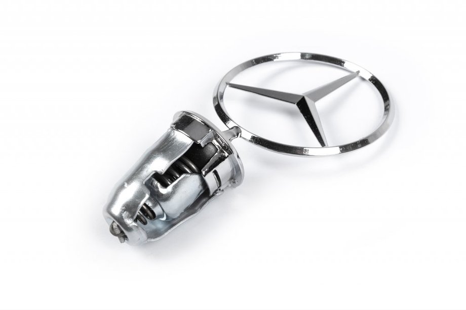 Mercedes S-сlass W140 1991-1998 Emblem Zielscheibe (ohne Schriftzug) Image