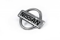 Nissan Maxima 1995–2000 Emblem (Türkei) Foto 1