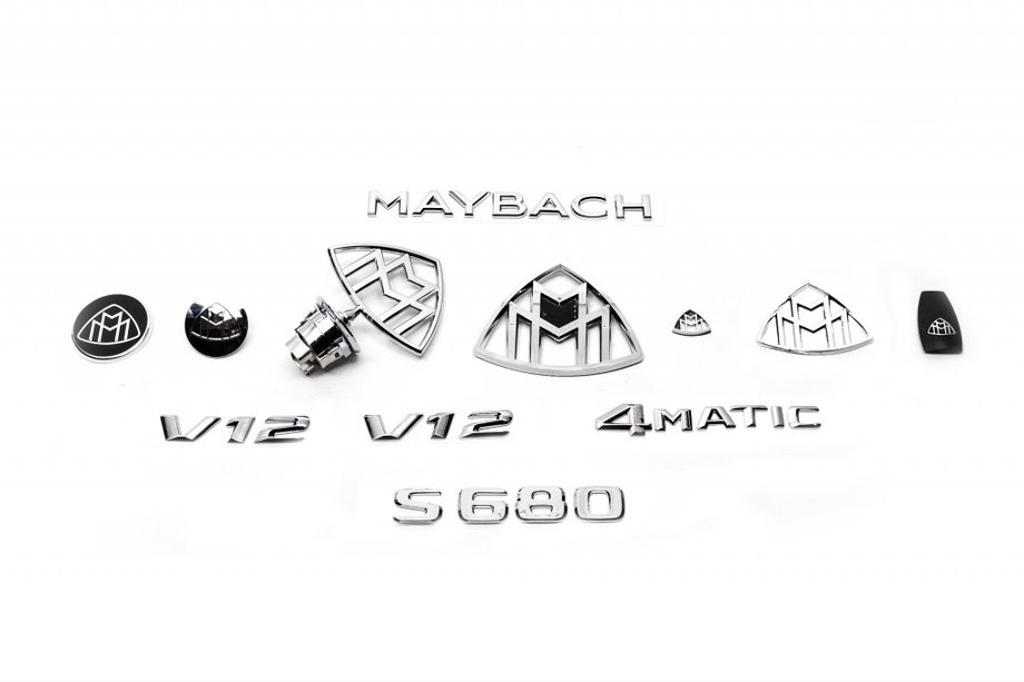 Mercedes-Benz Maybach Emblem Set Image