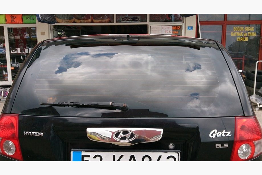 Hyundai Getz 2002- Chromleiste über dem Kennzeichen (2002-2006, Edelstahl) Image