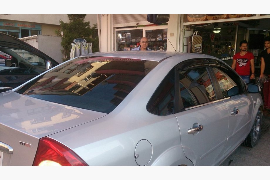 Ford Focus II 2008-2011 Windabweiser SD/HB (4 Stk., Sunplex Sport) Foto 4
