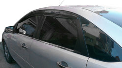 Ford Focus II 2008-2011 Windabweiser SD/HB (4 Stk, Perflex Sport) Foto 1