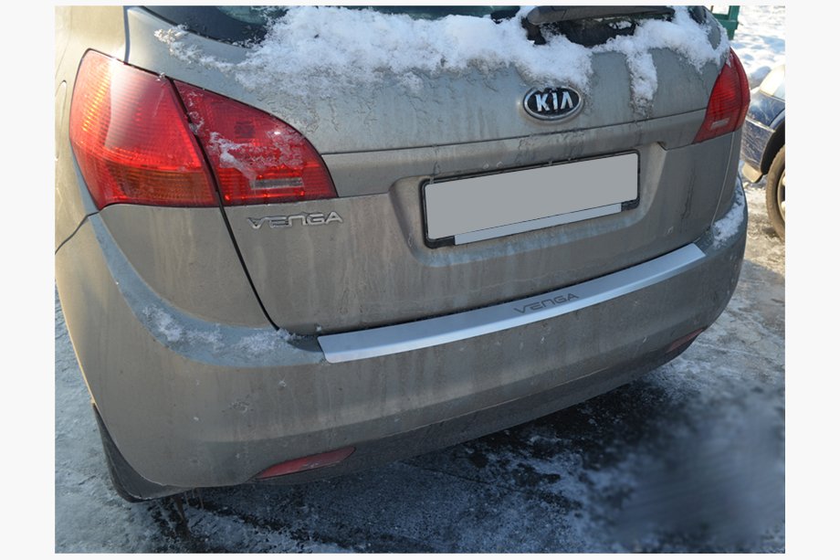 Kia Venga 2010-2019 Heckstoßstangenschutz mit Kante Natanika (Edelstahl) Image