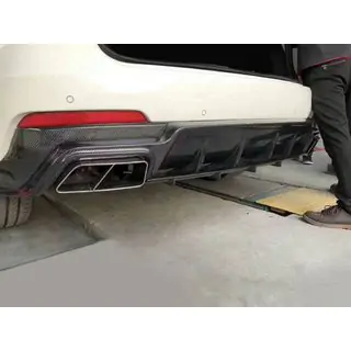 Bodykit Mansoru (Echtcarbon) Maserati Levante 2016- Foto 1