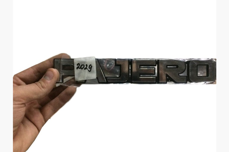 Mitsubishi Pajero Wagon IV 2006-2021 Schriftzug 23 cm x 3,5 cm (Türkei) Image