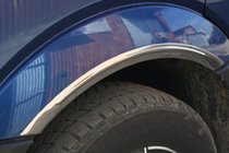 Mercedes Sprinter W906 2006–2018 Schmale Radlaufleisten Edelstahl (4 Stk) Carmos - Türkischer Edelstahl Foto 3