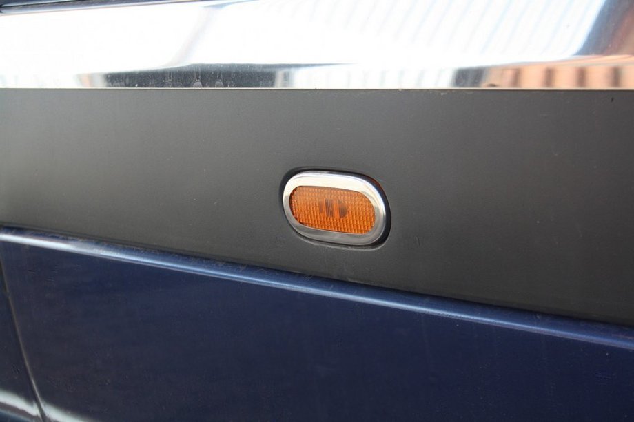 Volkswagen Crafter 2006-2016 Chrom Umrandungen fuer Begrenzungsleuchten (6 Stk, Edelstahl) Image