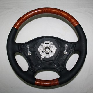 Lenkrad (Leder ↗ Holz) Foto 1